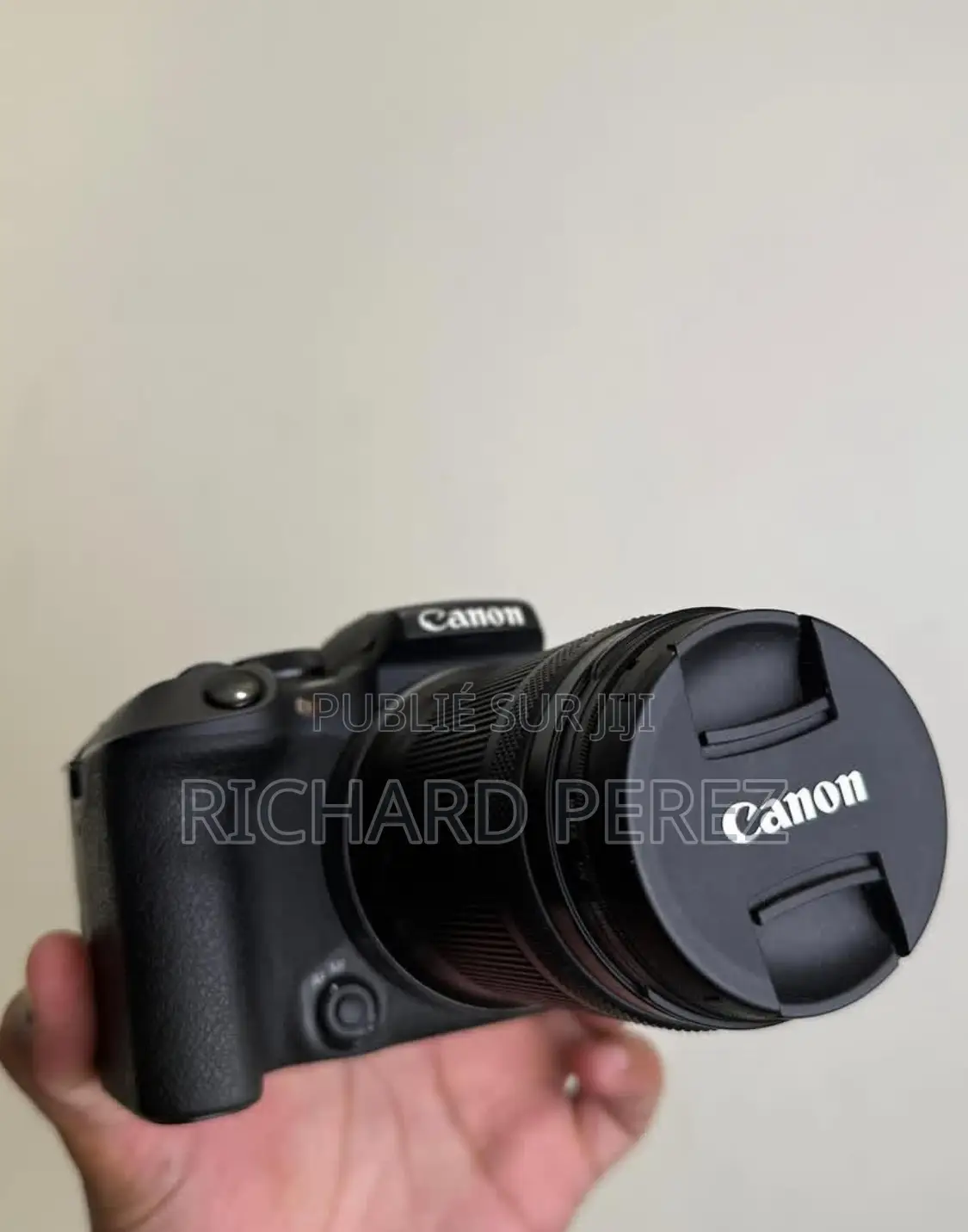 Canon Eos R10