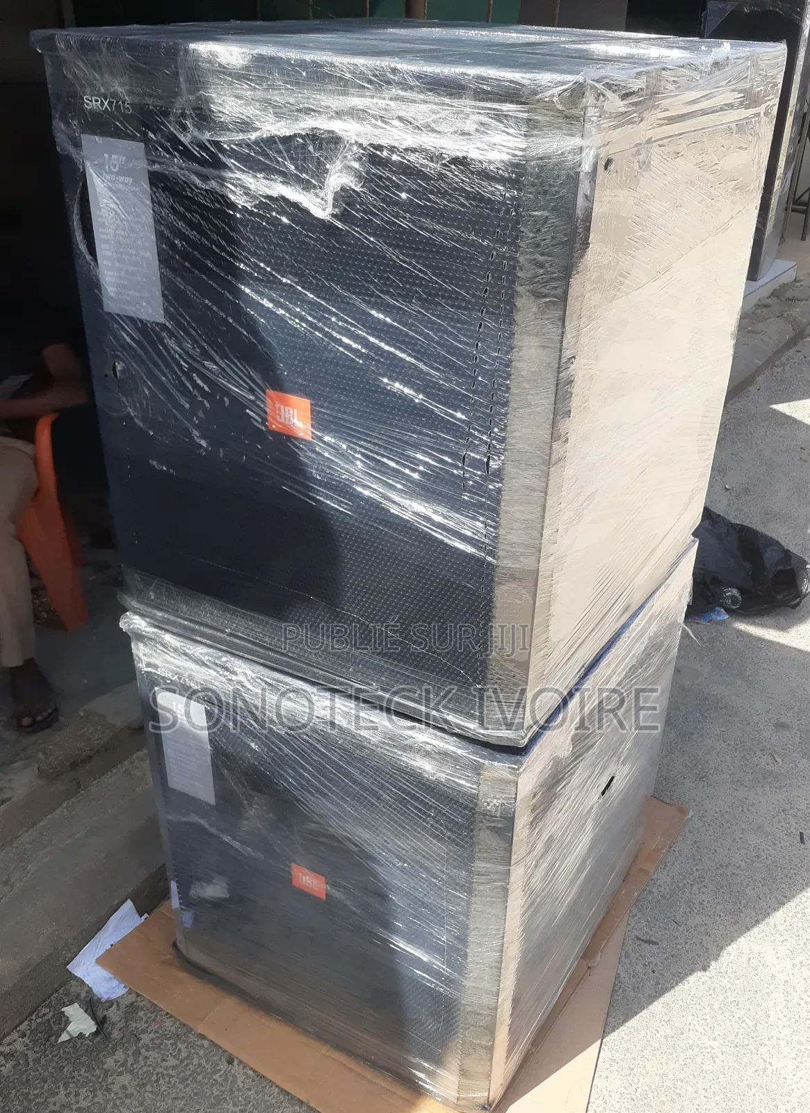 Caisson Basse Disponible