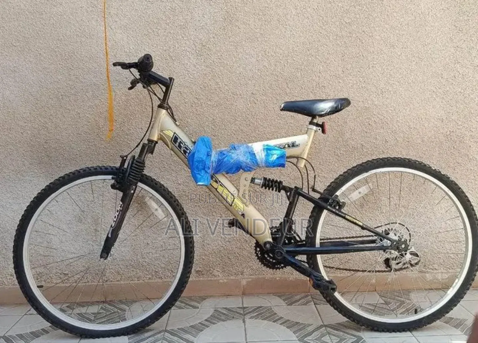 Vélo À Bon Prix
