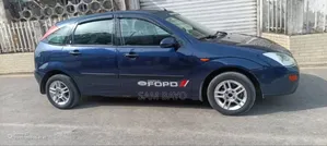 Ford Focus 2001 Bleu
