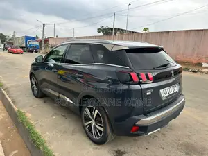 Peugeot 3008 2019 Bleu