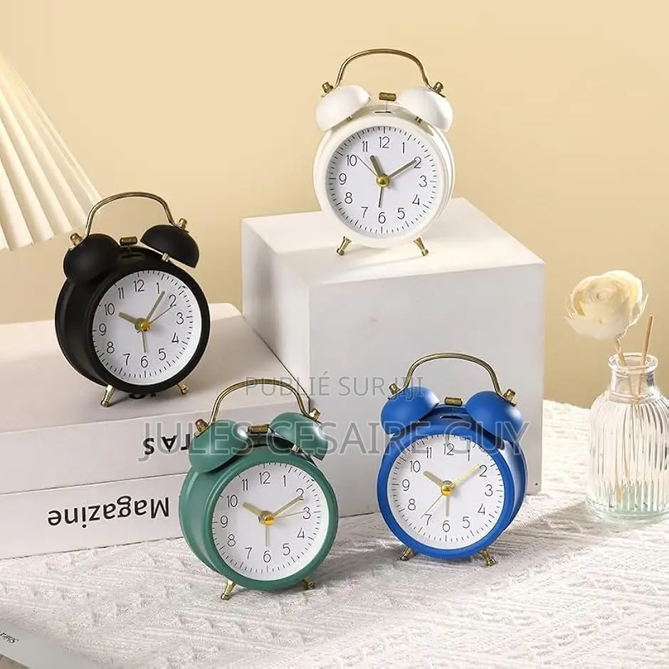 Réveil De Chevet en Métal Avec Clochette Et Veilleuse