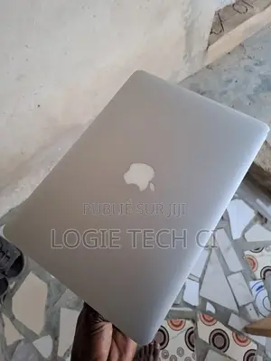 Ordinateur portable Apple MacBook 2015 8GB Intel Core i5 SSD 512GB