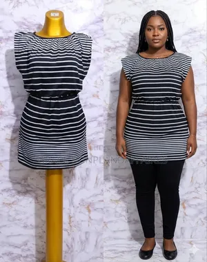 Haut Rayé Noir Et Blanc Pour Femme. Solde : 1500fcfa