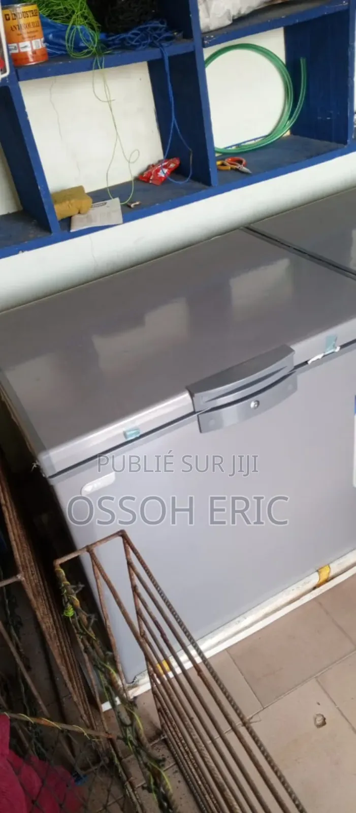 Congélateur Smart 1500l À Très Faible Consommation À Peine Utilisé