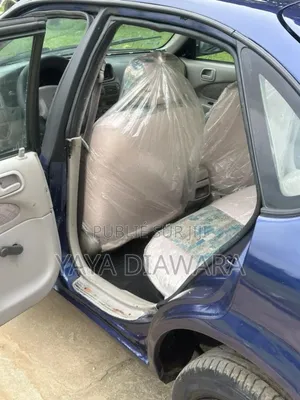 Toyota Corolla 2005 Bleu