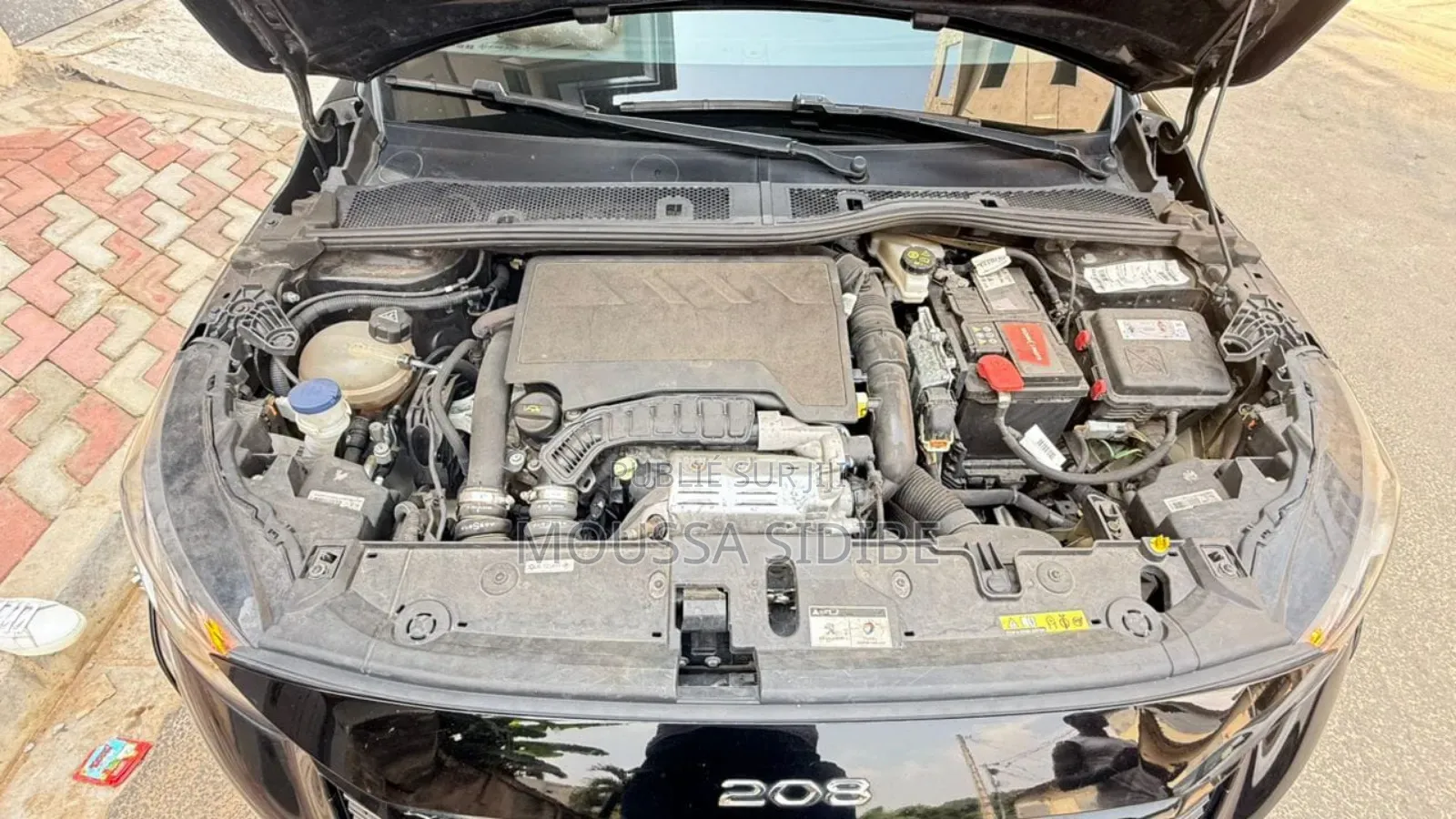 Peugeot 208 2021 Noir