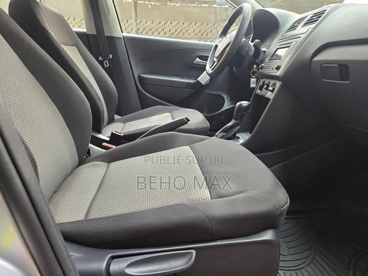 Nouveau Volkswagen Polo 2024 Gris