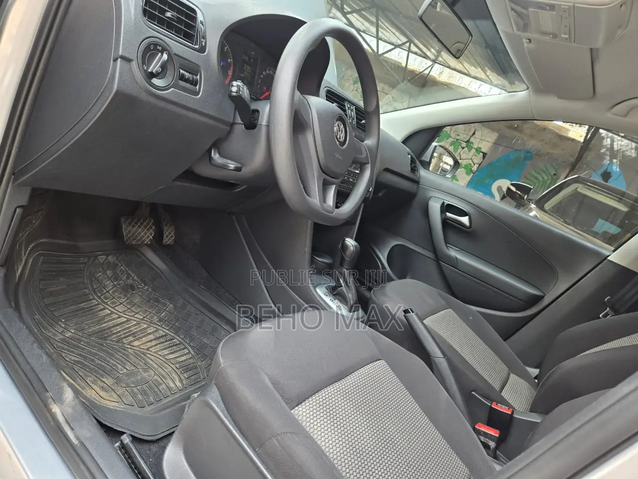 Nouveau Volkswagen Polo 2024 Gris