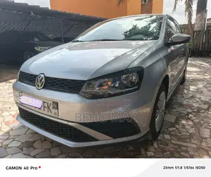 Nouveau Volkswagen Polo 2024 Gris