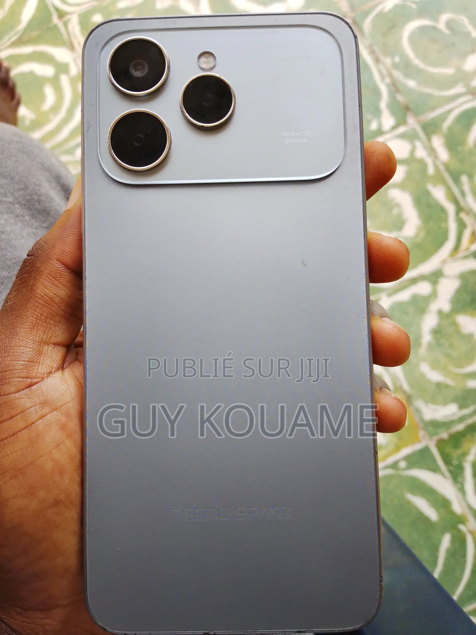 Tecno Spark 40 128 GB Gris