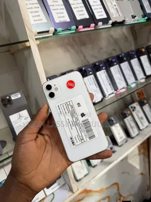 Nouveau Apple iPhone 11 64 GB Blanc