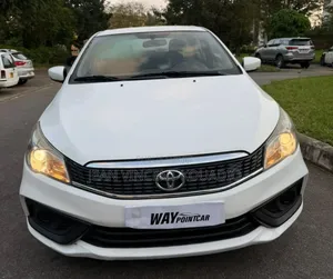 Hyundai Avante 2021 Blanc