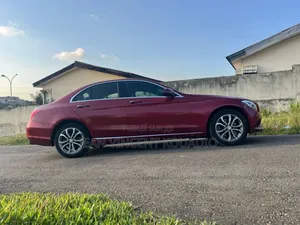 Mercedes-Benz C300 Sport 4Matic Sedan AWD (2.0L 4cyl 7A) 2017 Rouge