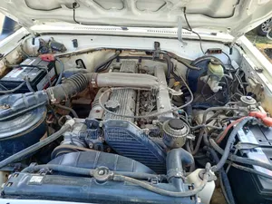 Toyota Land Cruiser 2018 Blanc