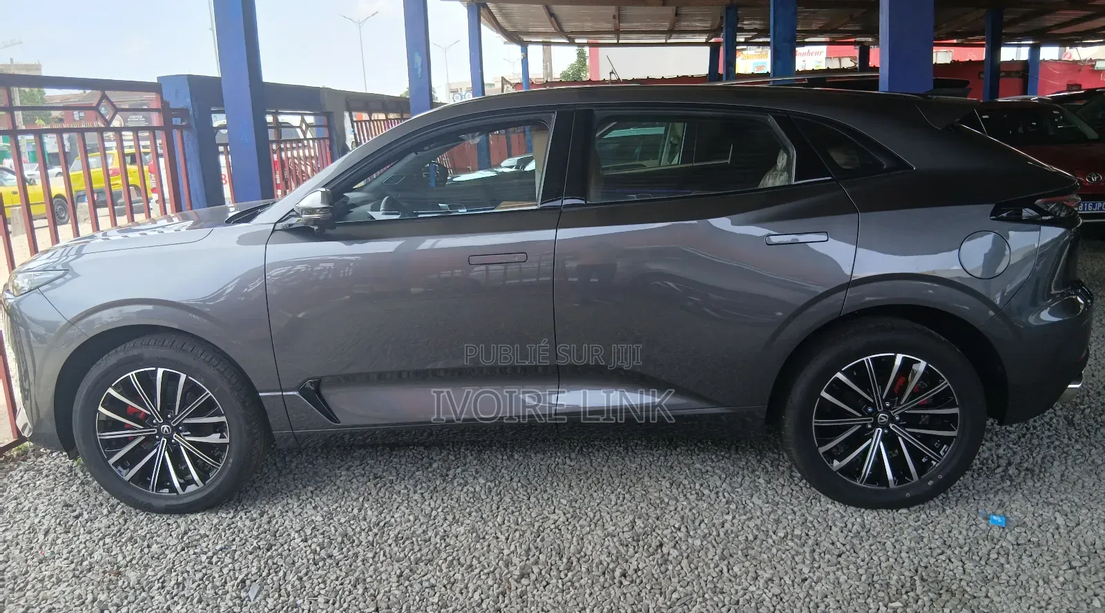 Nouveau Changan UNI-K 2.0 Petrol AWD 2025 Gris
