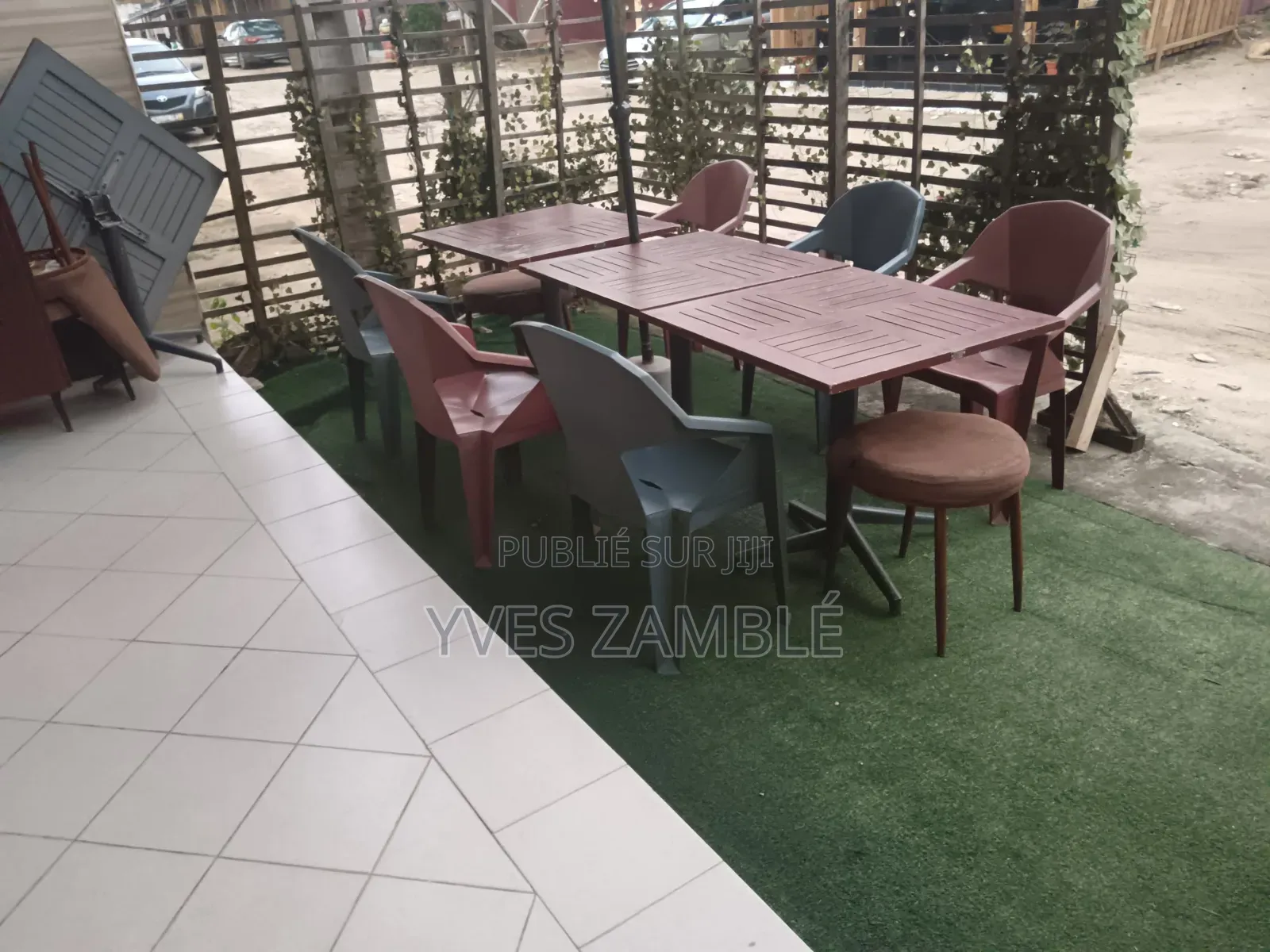 Cave Bar Toute Équipée À Céder Avec Tout À l'Intérieur