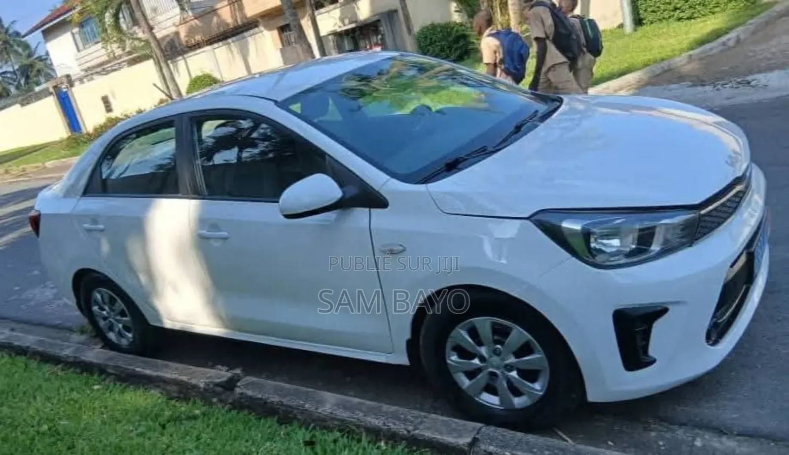 Kia Pegas 2022 Blanc