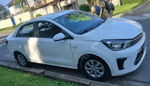 Kia Pegas 2022 Blanc