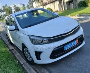 Kia Pegas 2022 Blanc
