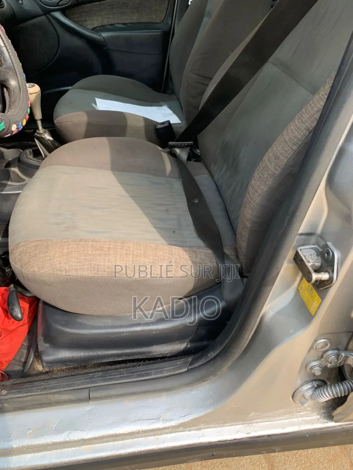 Ford Focus 2004 Blanc cassé