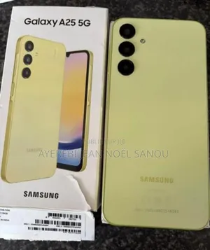 Nouveau Samsung Galaxy A25 128 GB Vert