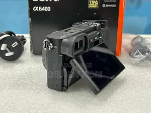 Appareil Photo Hybride Sony Alpha A6400 Noir + E Pz 16-50mm