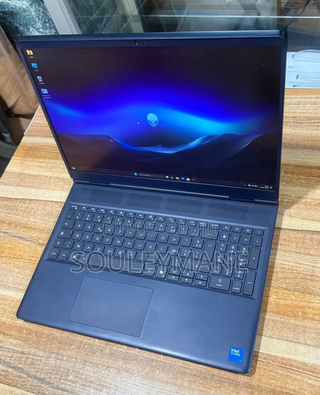 Dell Alienware 16 Aurora 16GB Intel Core i7 SSD 512GB