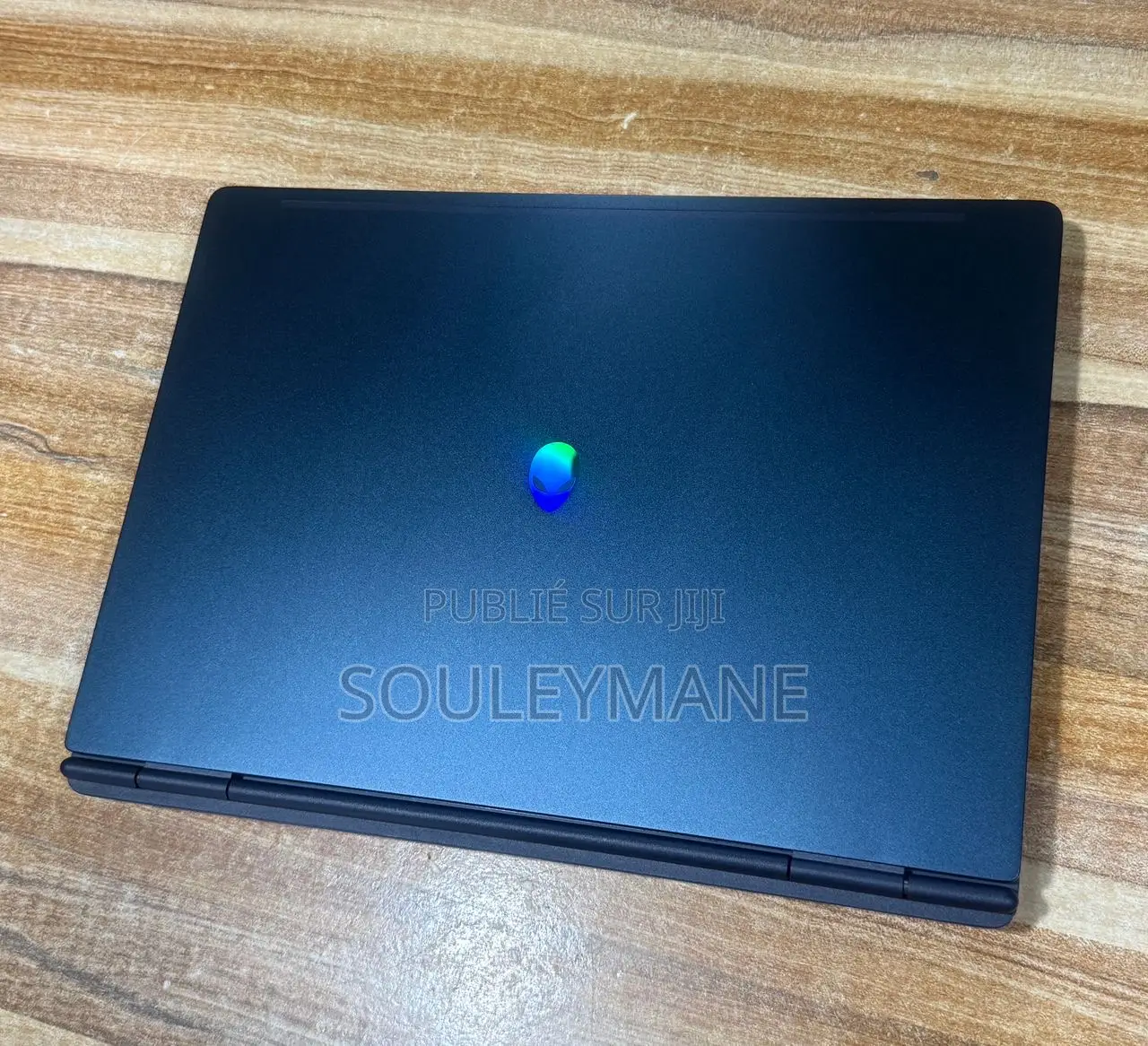 Dell Alienware 16 Aurora 16GB Intel Core i7 SSD 512GB