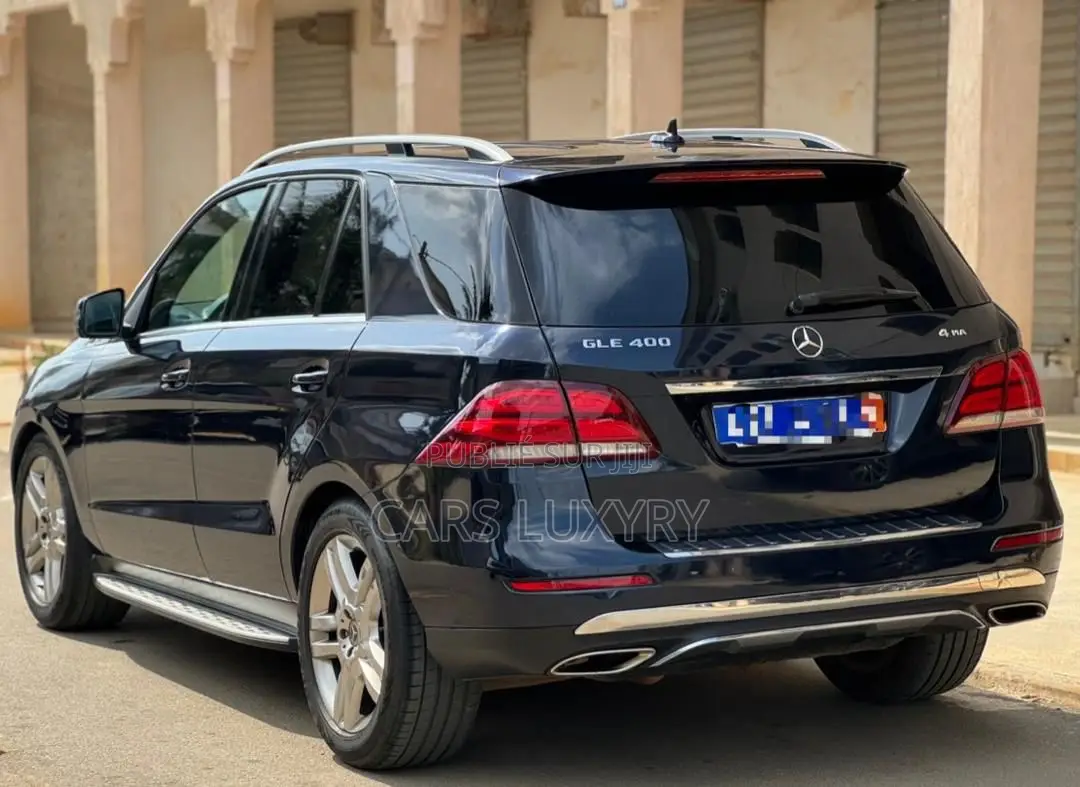 Mercedes-Benz GLE-Class GLE 400d 4MATIC 2020 Bleu