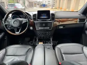 Mercedes-Benz GLE-Class GLE 400d 4MATIC 2020 Bleu