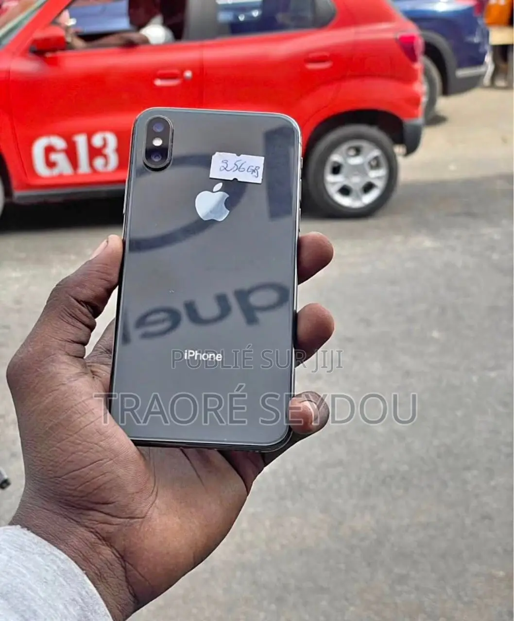 Nouveau Apple iPhone X 64 GB Noir