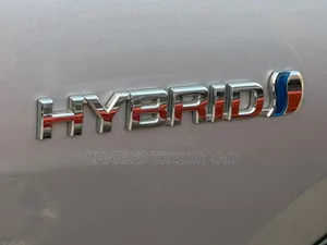 Toyota RAV4 XLE 2021 Argenté