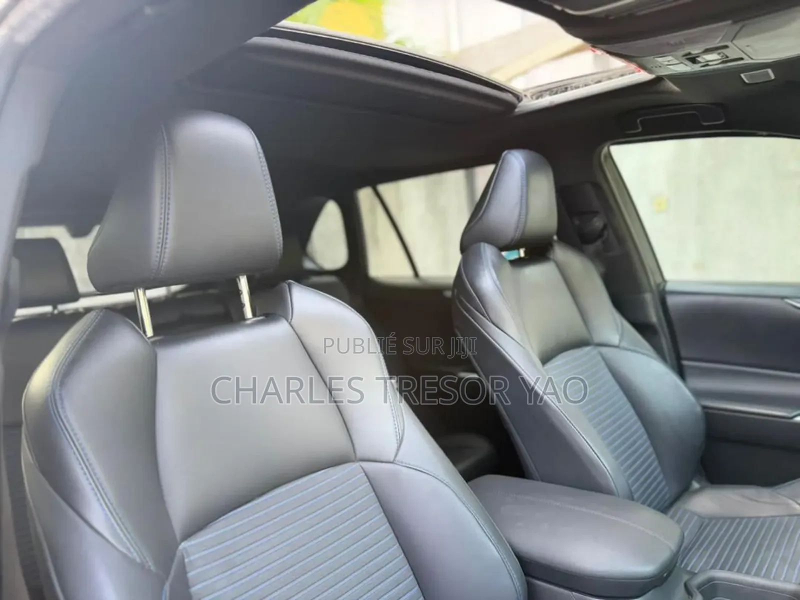 Toyota RAV4 XLE 2021 Argenté