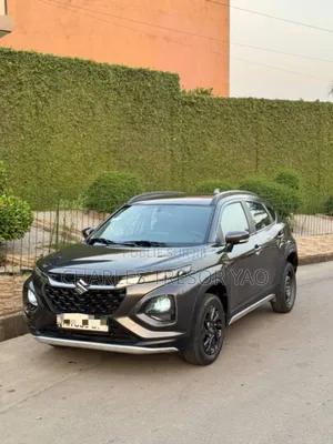 Suzuki Fronx 2025 Argenté