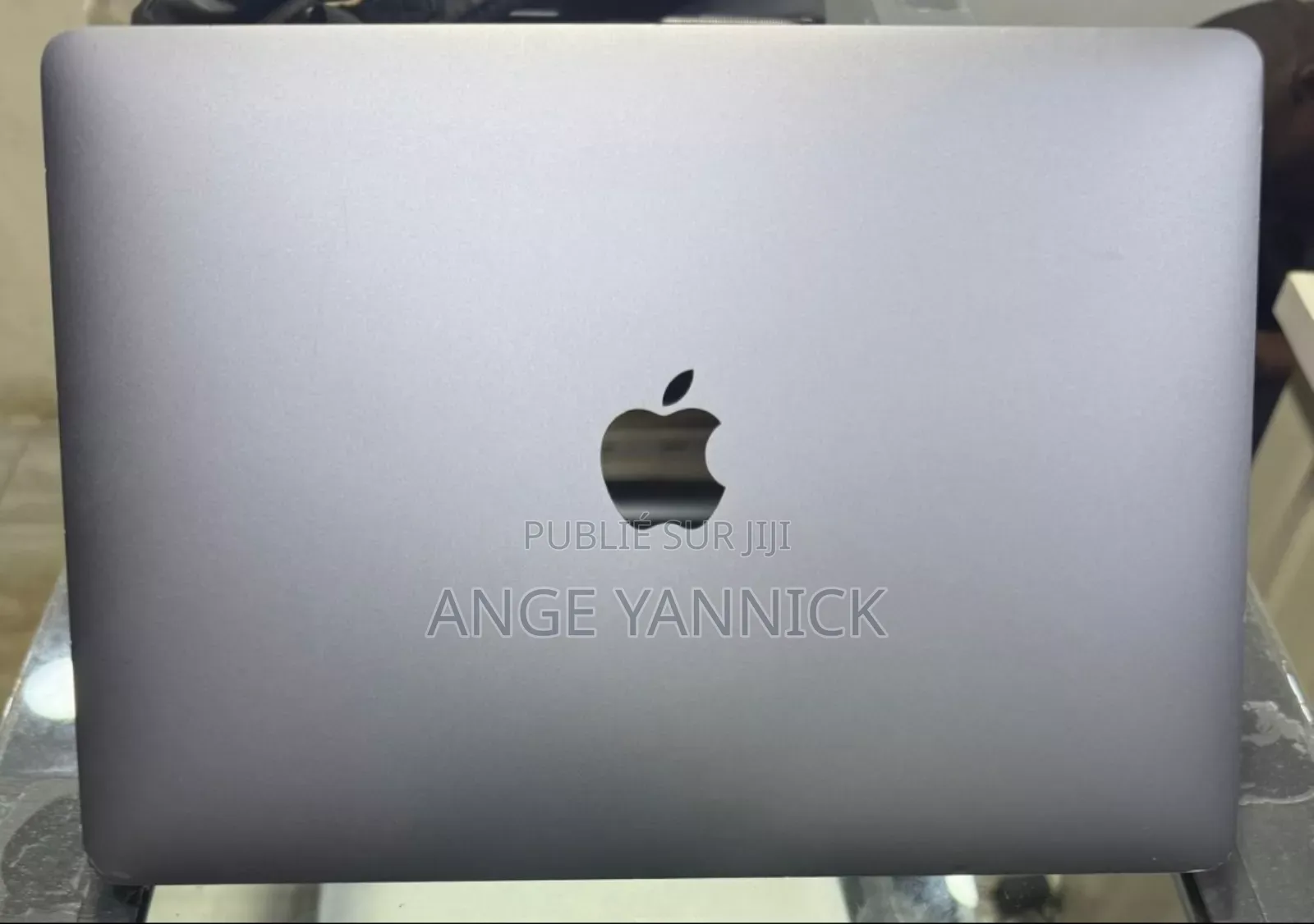Nouveau Apple MacBook Pro 2020 M1 8GB Apple M1 SSD 512GB
