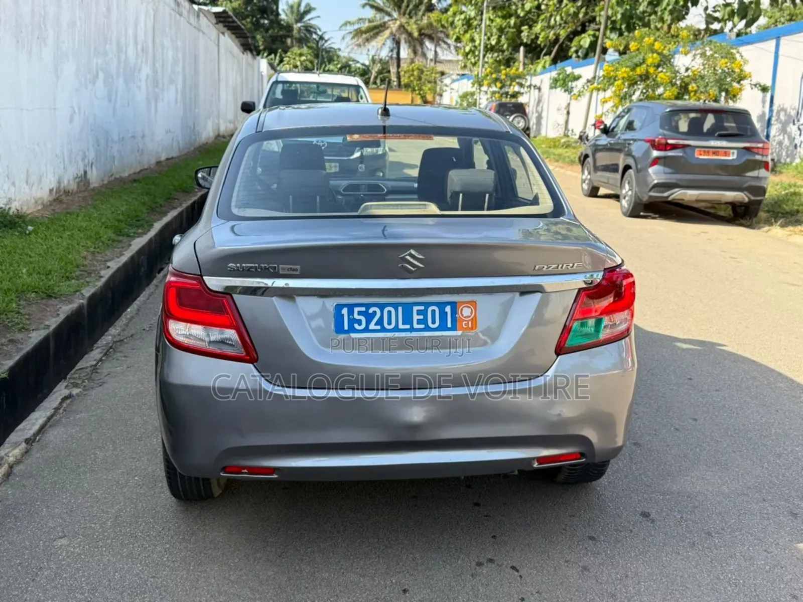 Suzuki Dzire 2023 Gris