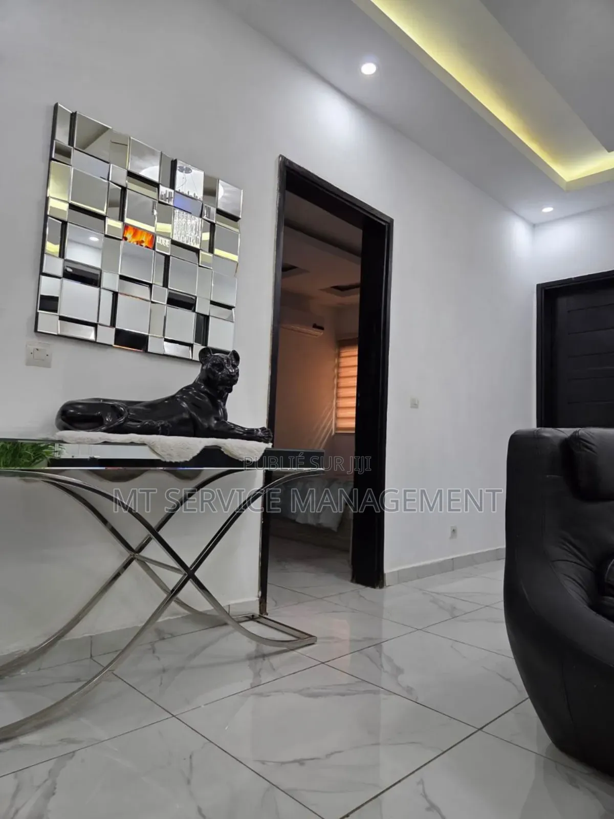 Meublé 1chbre Appartement dans Mt Services Location, Cocody à Louer