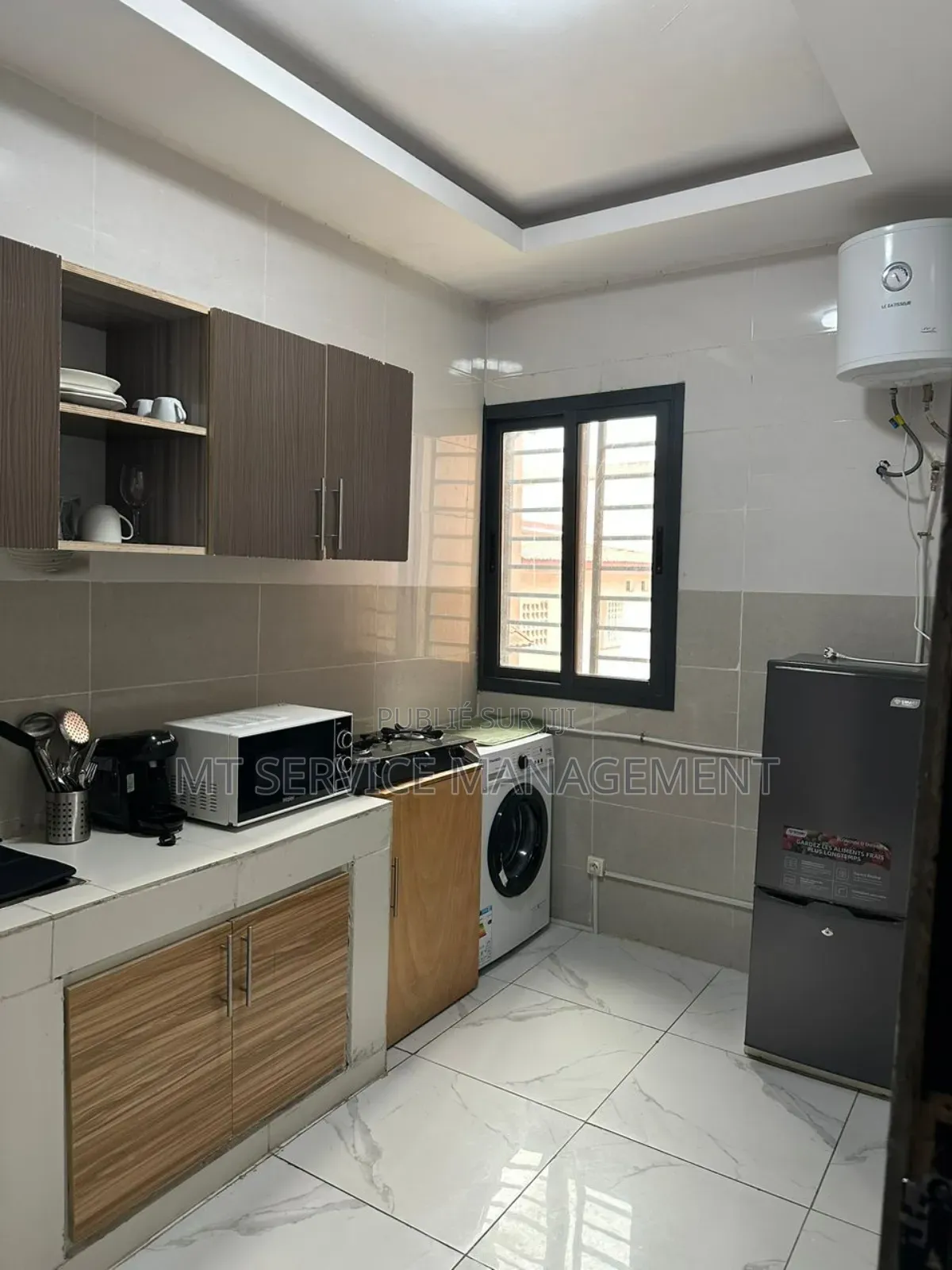 Meublé 1chbre Appartement dans Mt Services Location, Cocody à Louer