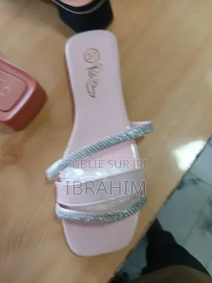 Nouveau Samsung Galaxy S10 128 GB Doré