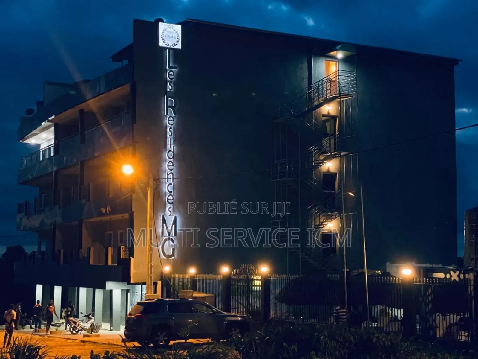 Meublé 20chbre Appartement-terrasse dans Ismaël Coulibaly, Daloa