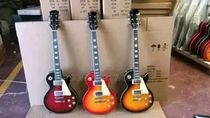 Guitare Bass Et Solo