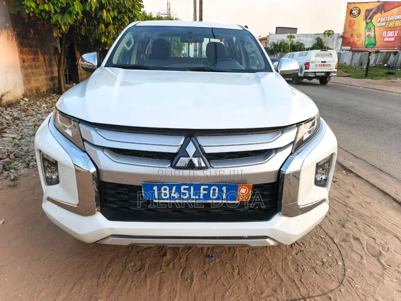 Mitsubishi L200 2022 Blanc