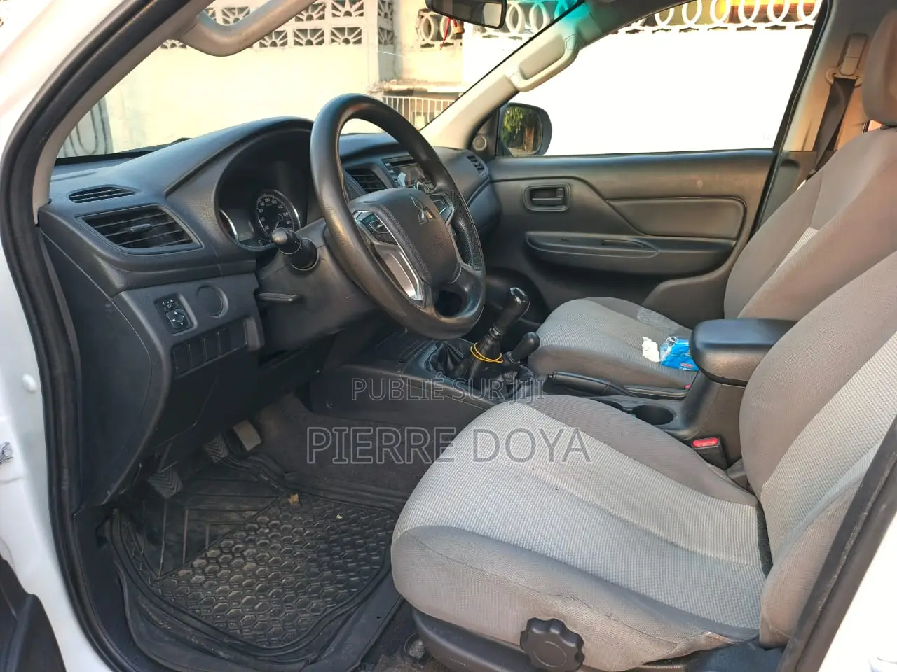 Mitsubishi L200 2022 Blanc