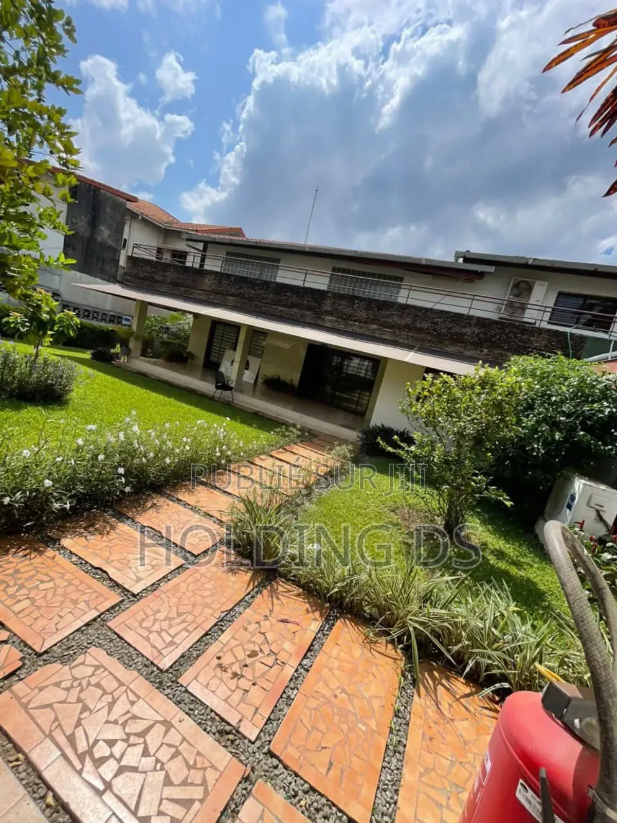 Meublé 7chbre Duplex dans Location Immobilière, Cocody à Louer