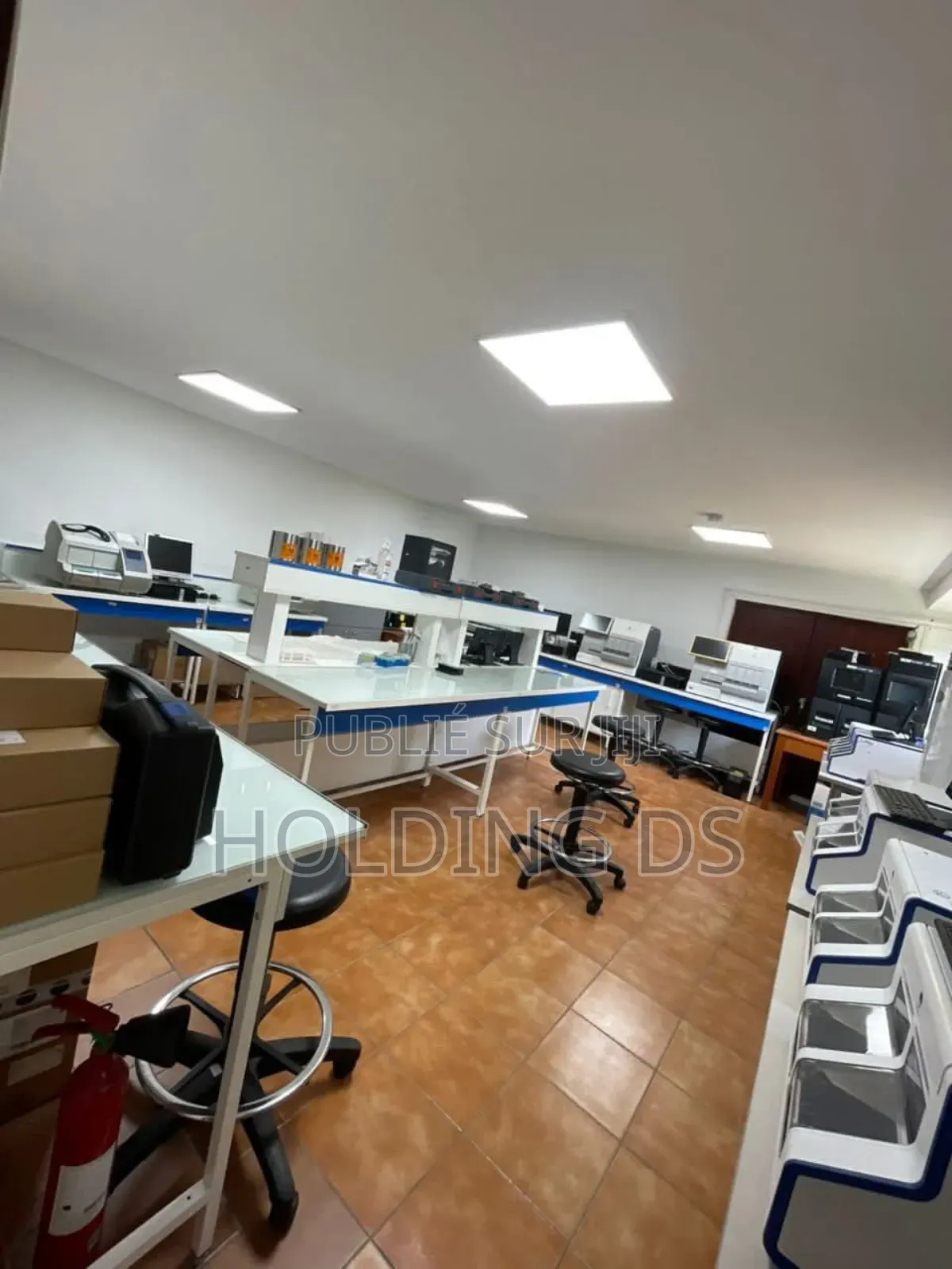 Meublé 7chbre Duplex dans Location Immobilière, Cocody à Louer