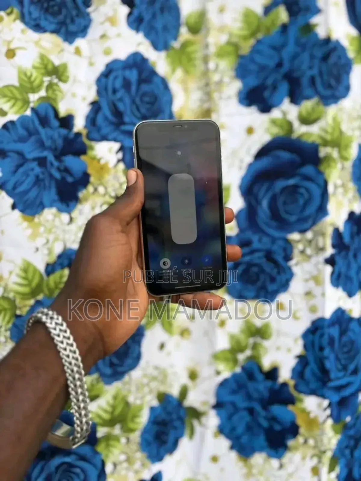 Nouveau Apple iPhone 11 64 GB Bleu