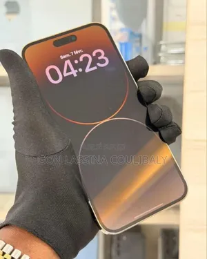 Nouveau Apple iPhone 15 Pro 256 GB Blanc