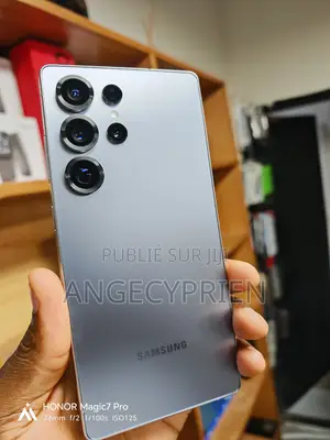 Nouveau Samsung Galaxy S25 Ultra 1 TB Bleu