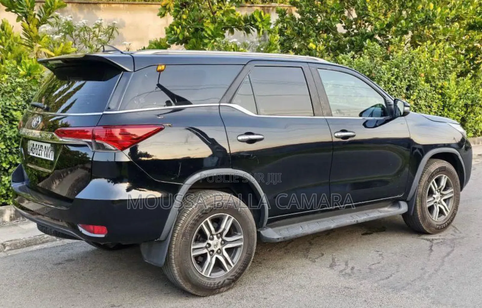 Toyota Fortuner 2021 Noir